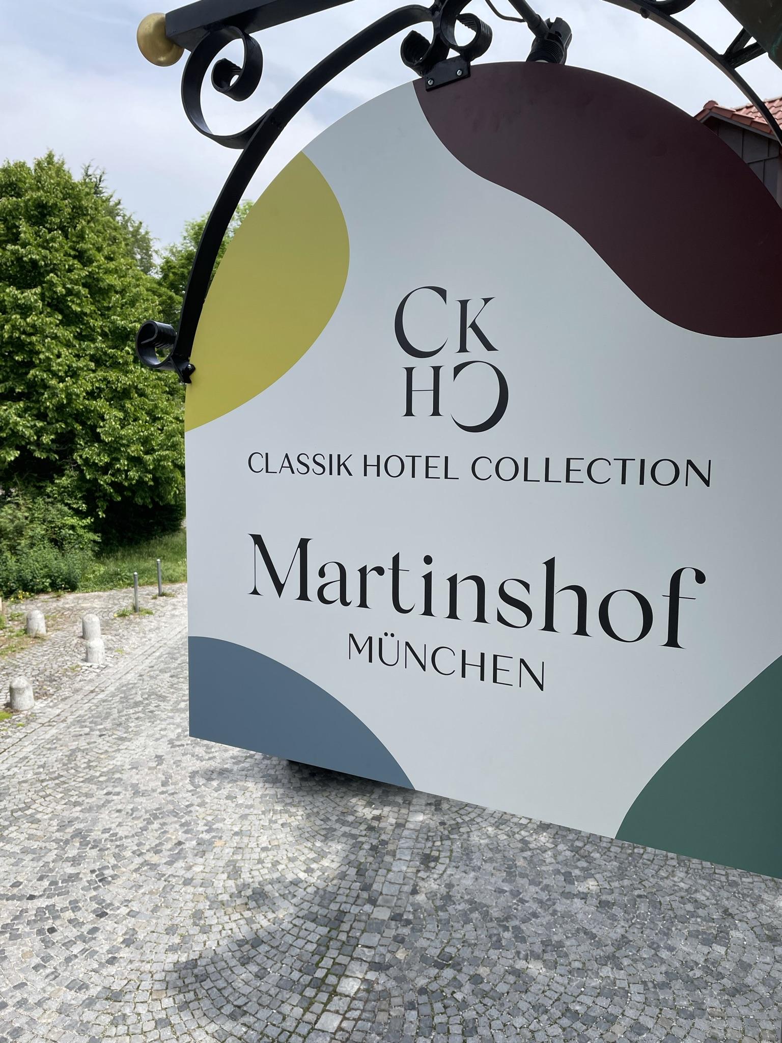 Classik Martinshof, Messe 3* Munique